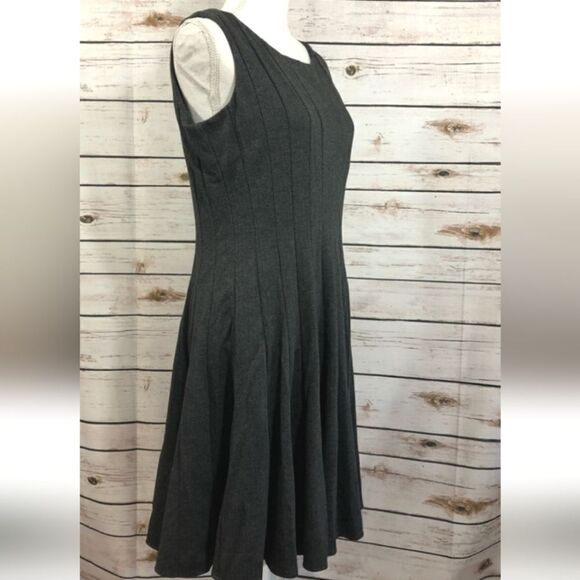 CALVIN KLEIN Sleeveless Herringbone Pleated Flare Dress 6 - Picture 1 of 10